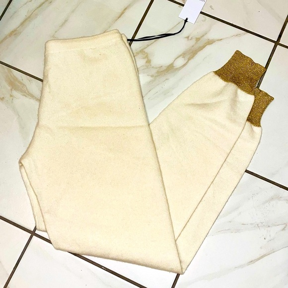 BNWT!! Madeleine Thompson Women's Ariuno Pants - Cream/Gold - Picture 1 of 6
